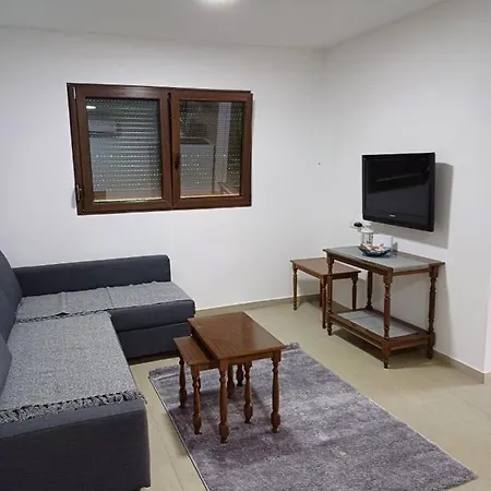 Apartman Garden New *