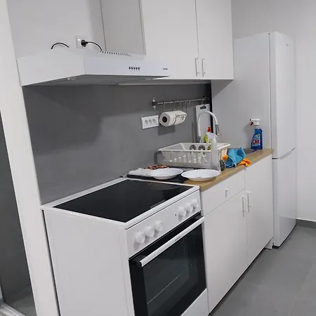 Garden New Apartman *